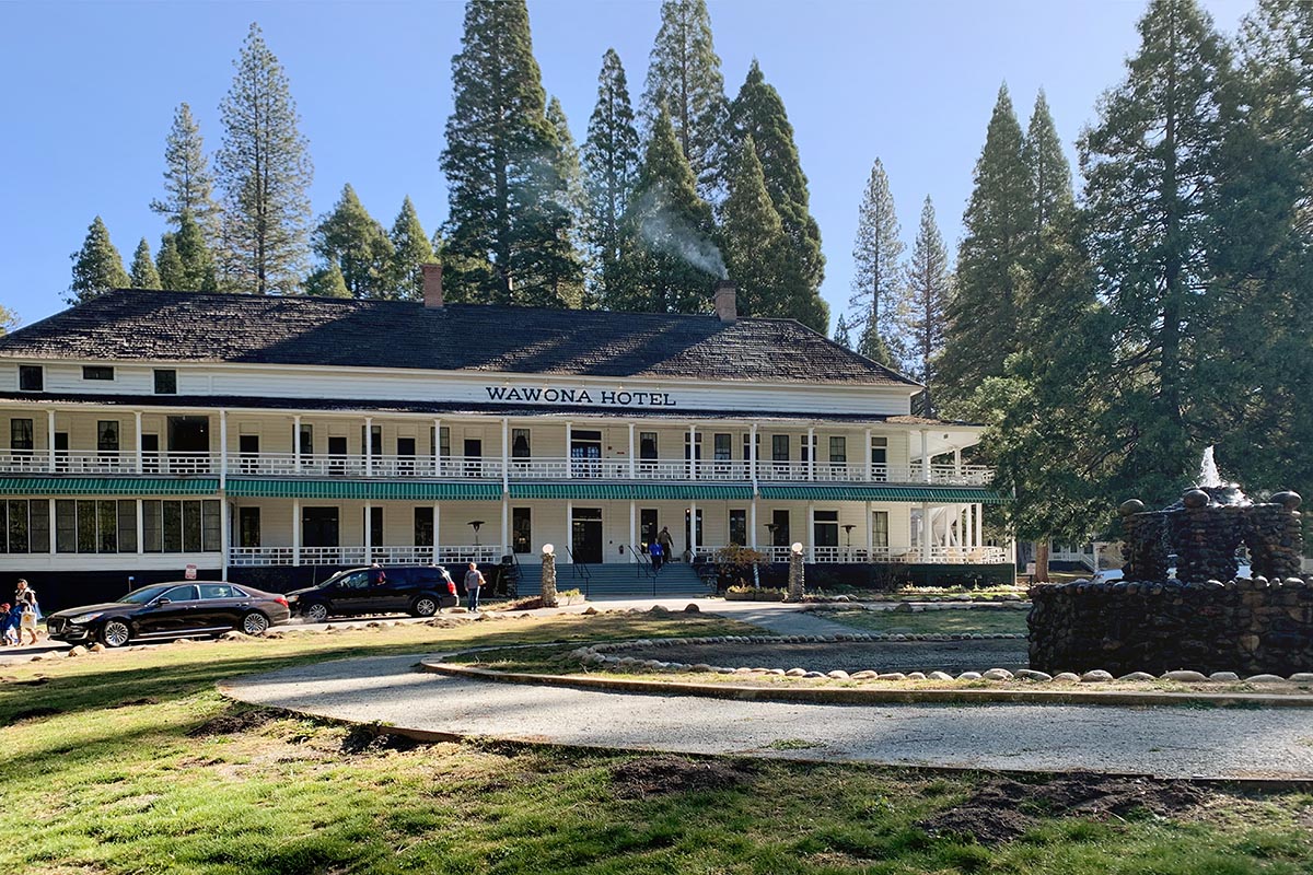 wawona hotel, yosemite