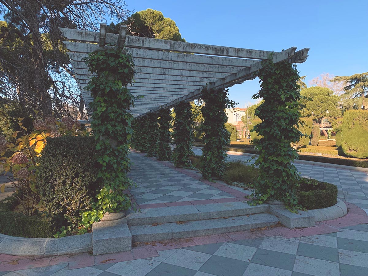 madrid, retiro, perspective