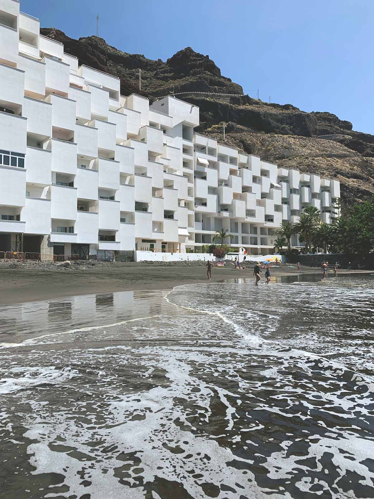 living at the ocean