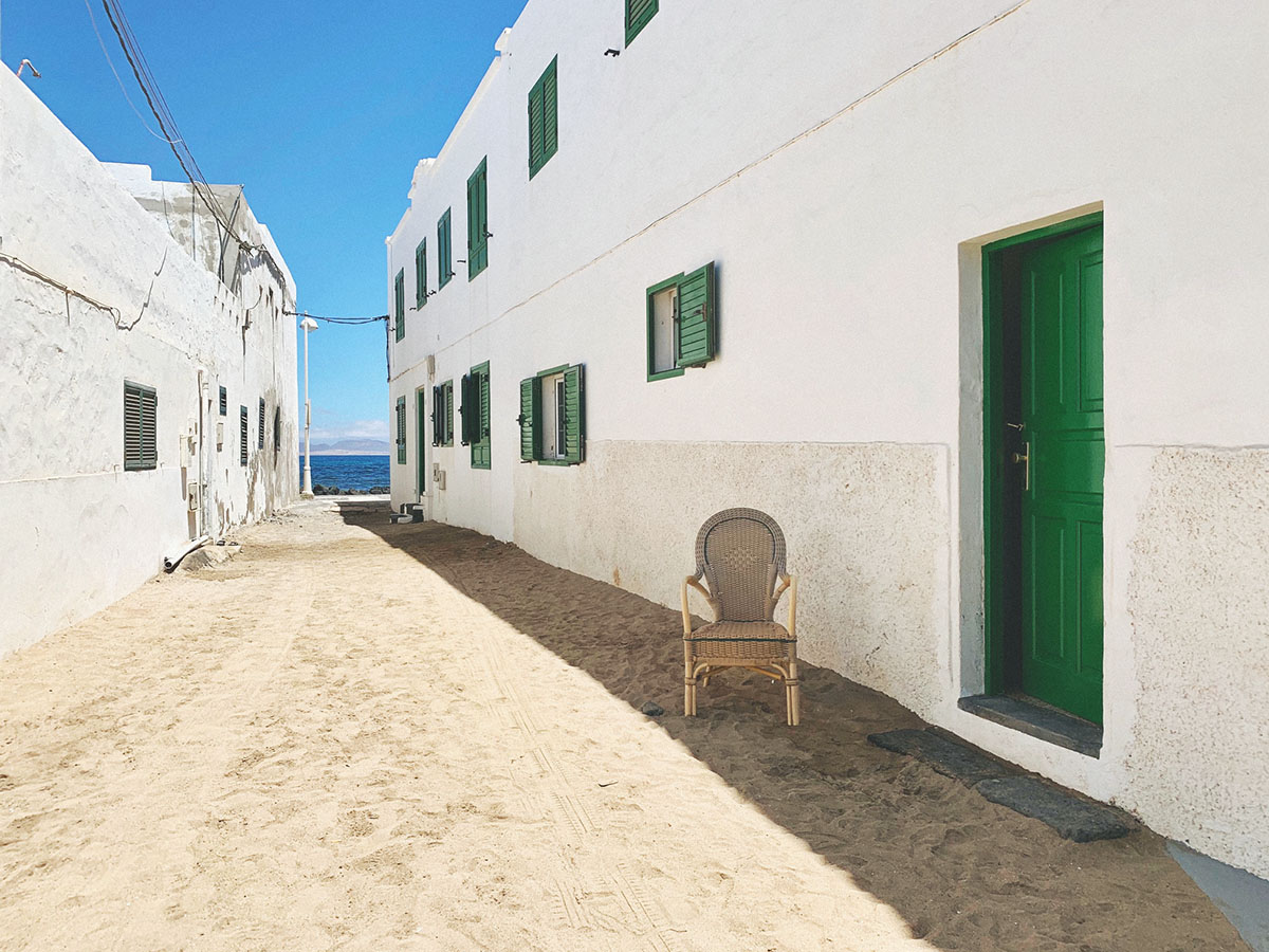 sand streets, caleta de famara, lanzarote