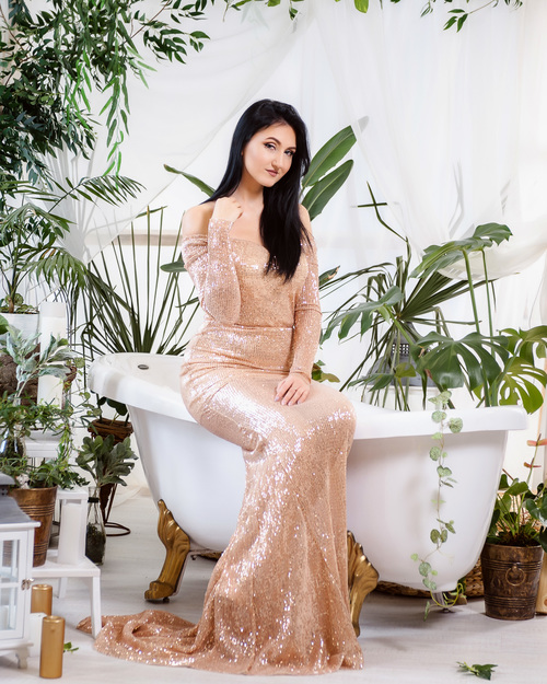 Олар тілдерін есекке терең жабыстырады