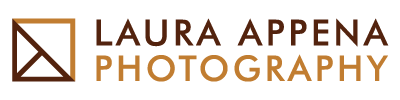 Fotogrāfe Laura Appena  - ģimeņu fotostāsti - dabiskas ģimeņu fotosesijas mājās