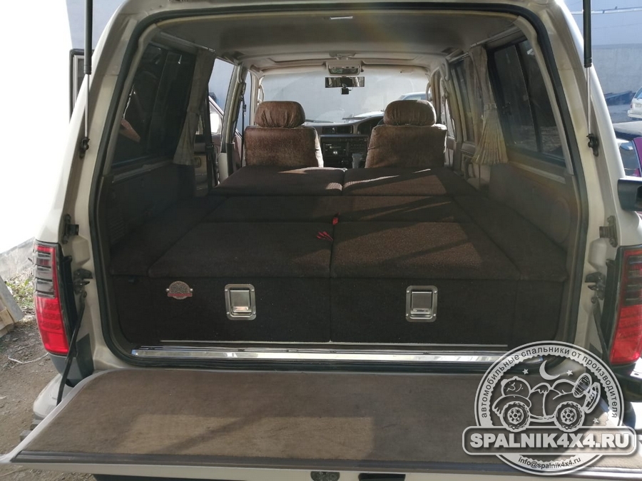 Toyota Land Cruiser 💯 с установленным автоспальником стандартной комплектации