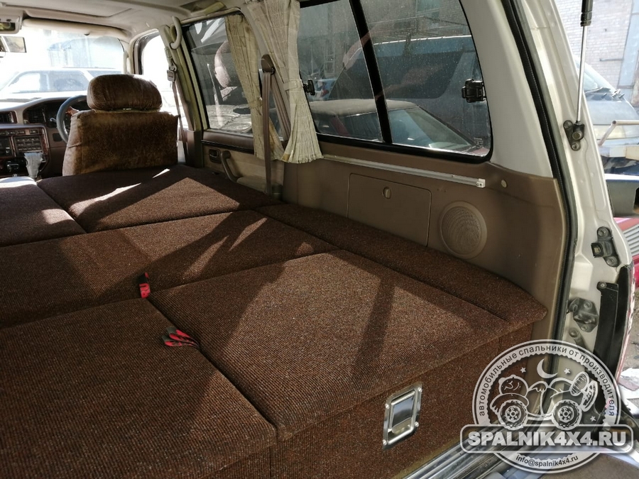 Toyota Land Cruiser 💯 с установленным автоспальником стандартной комплектации