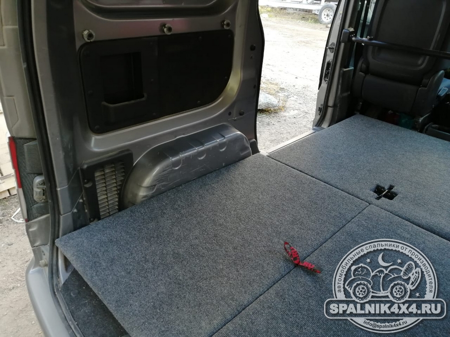 🆕 Система двойного подогреваемого пола - автоспальник для Nissan NV200, того что раньше называлось Vanette (Kubistar)