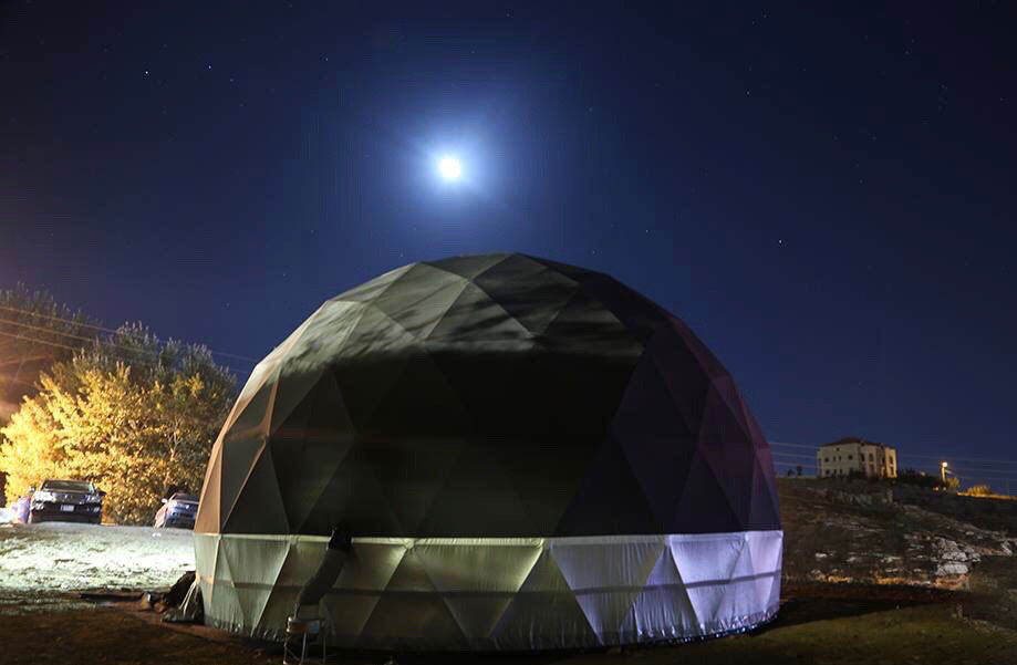 Mobile dome store