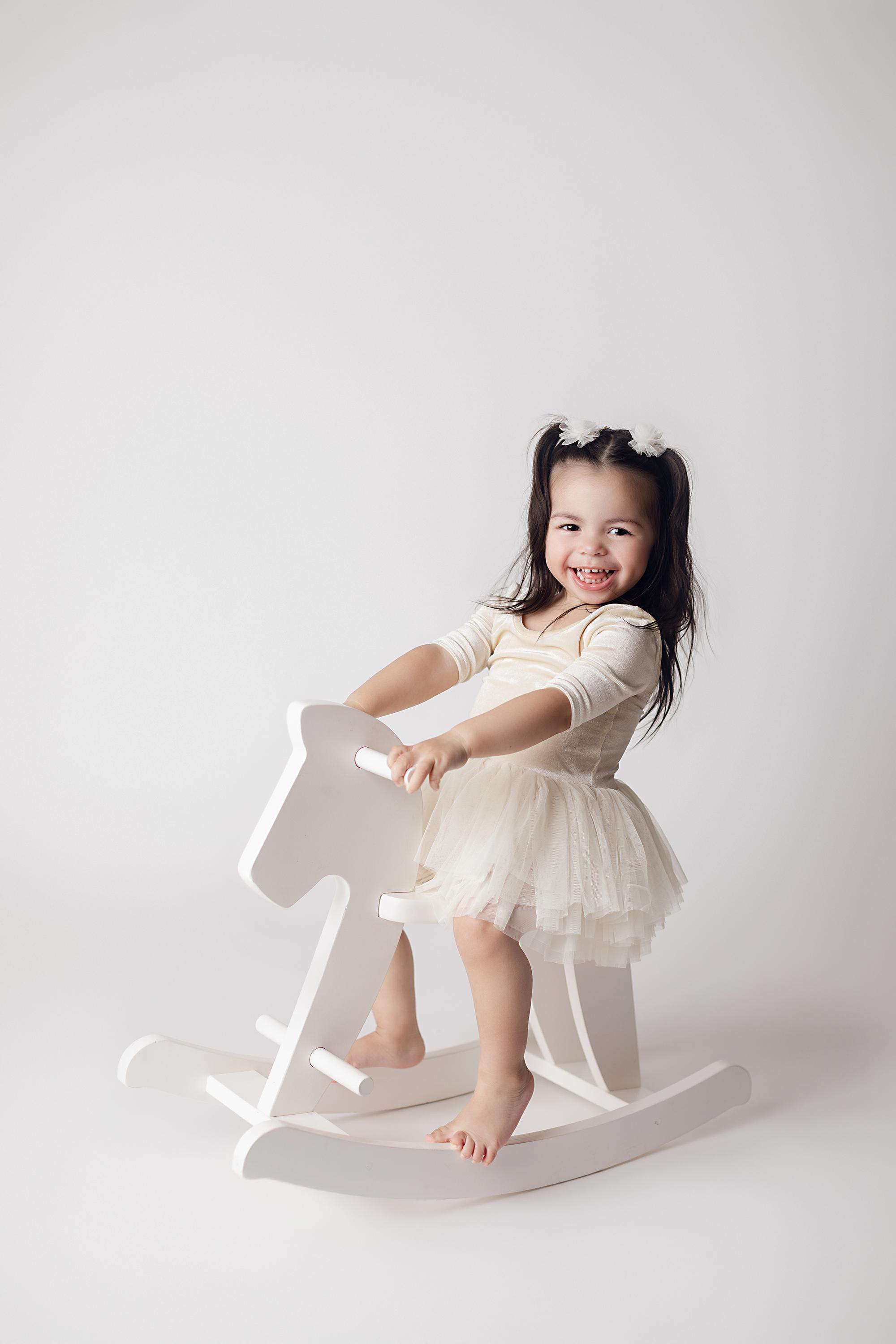 Baby photo from Seattle Newborn photographer - Alba Studio