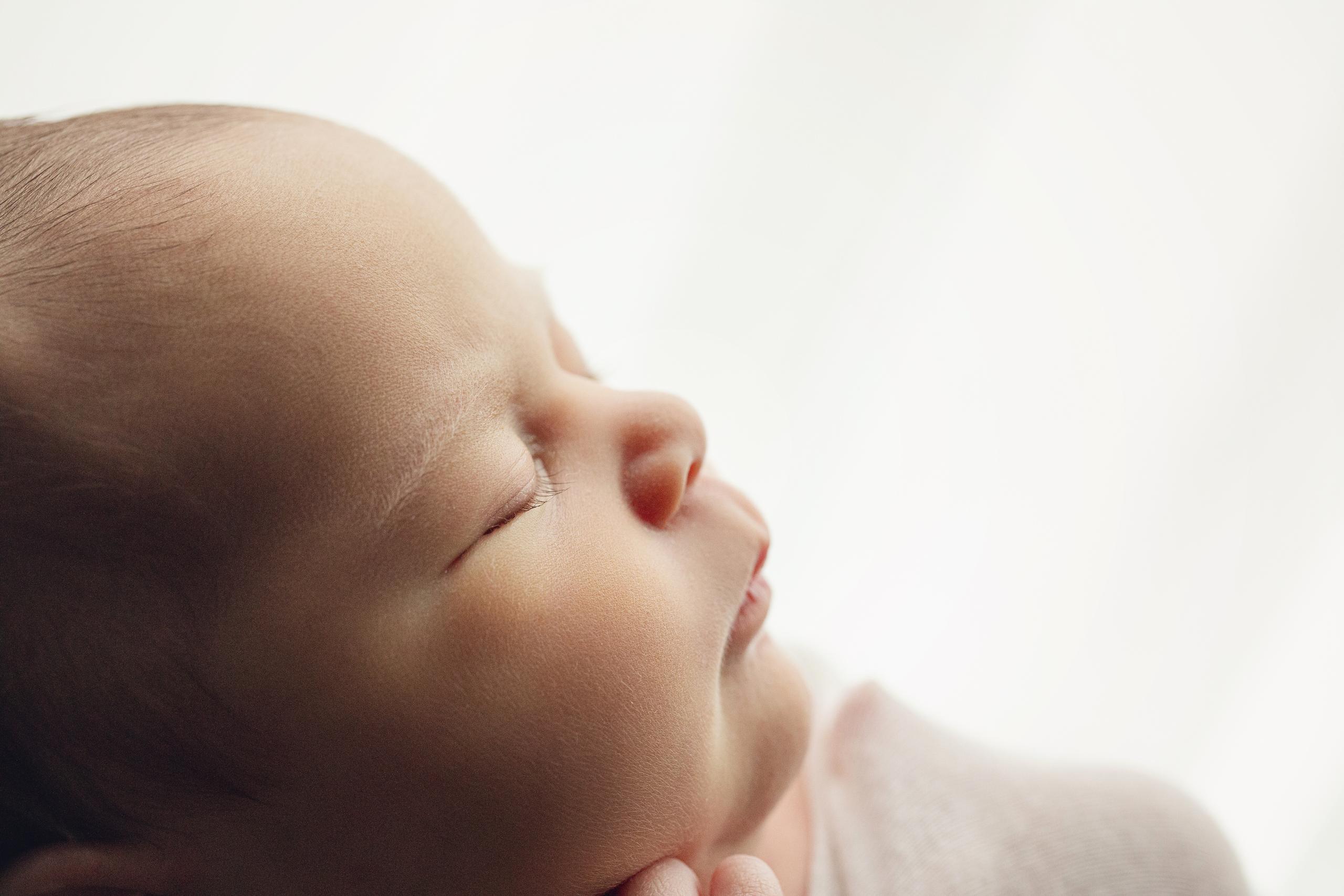 Seattle Newborn & Maternity Photographer | Albastudio
