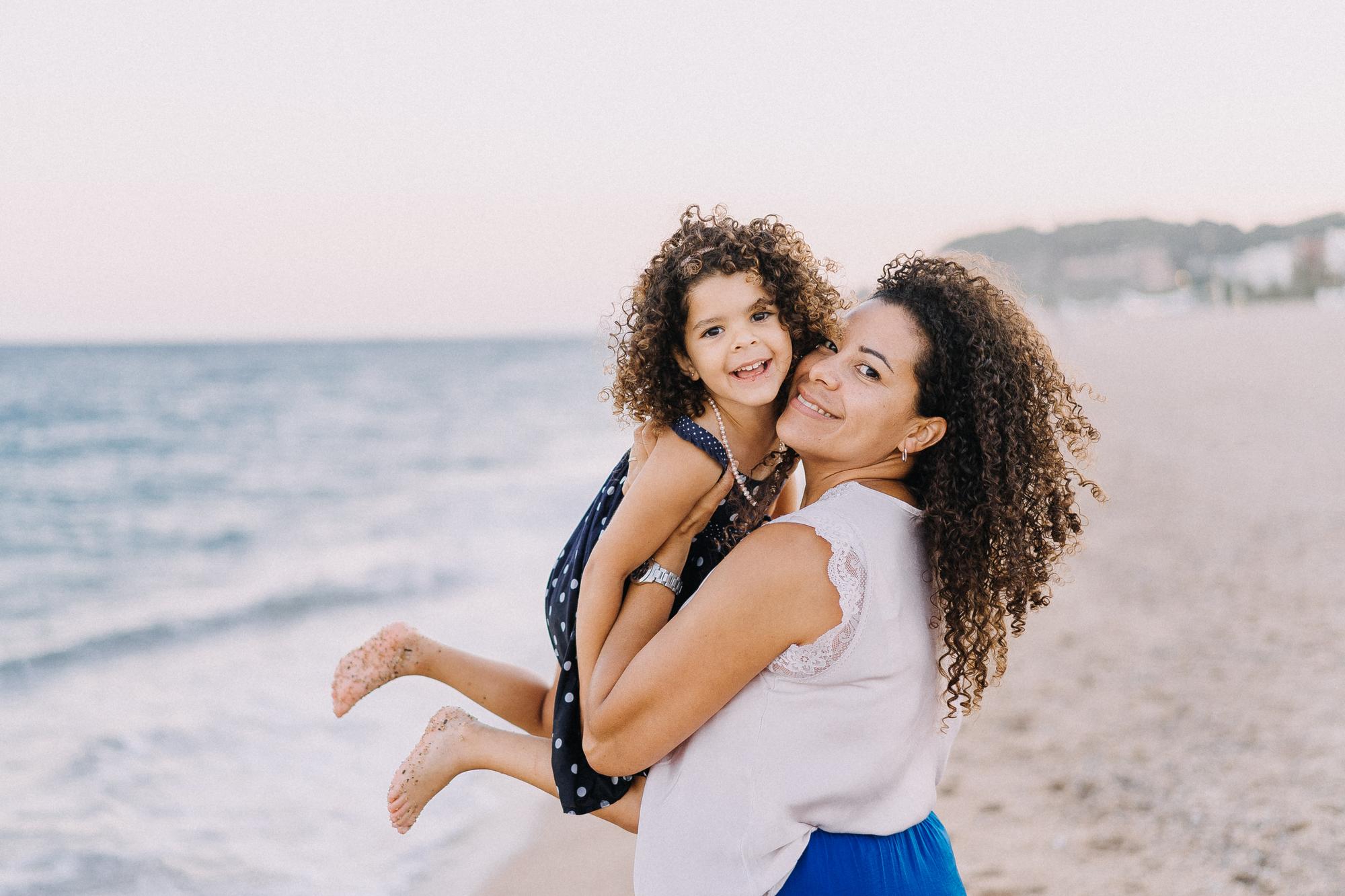 Family portrait session in Barcelona