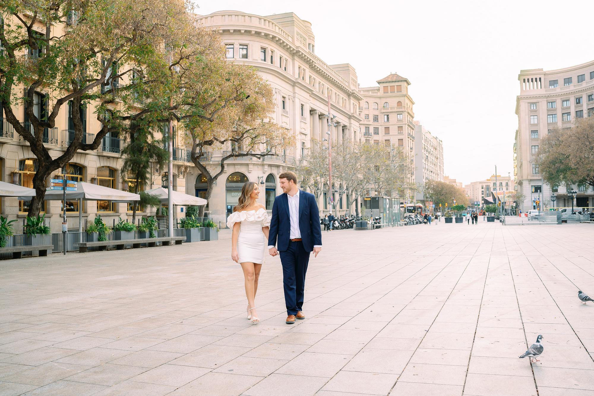 Barcelona love story photography