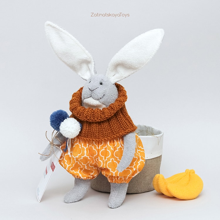 Мягкие игрушки подушки зайцы - купить в Москве