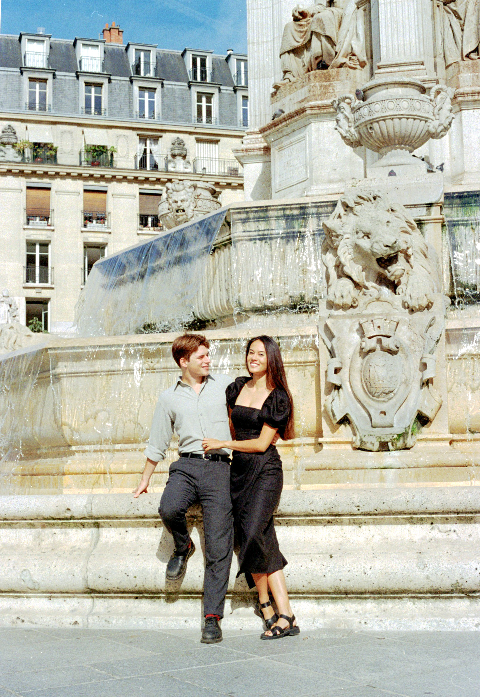 Engagement Photo session next to Saint Sulpice fountain in Paris