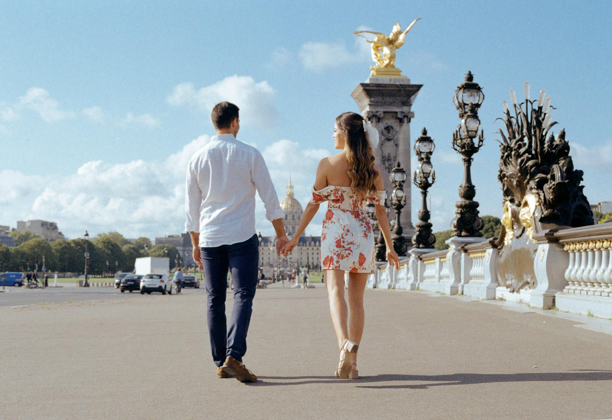 film engagement photos in Paris