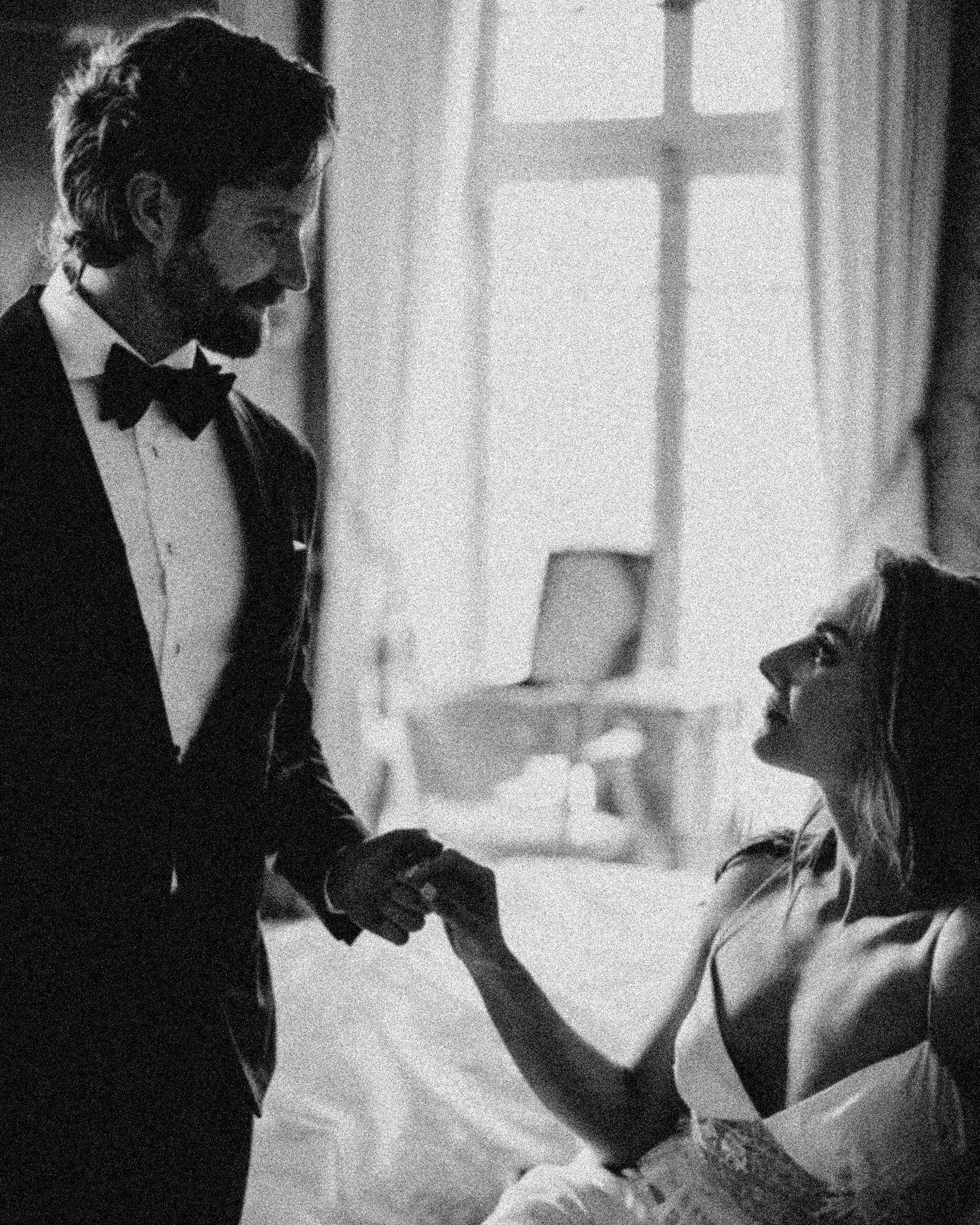 elopement photoshoot by Paris wedding photographer