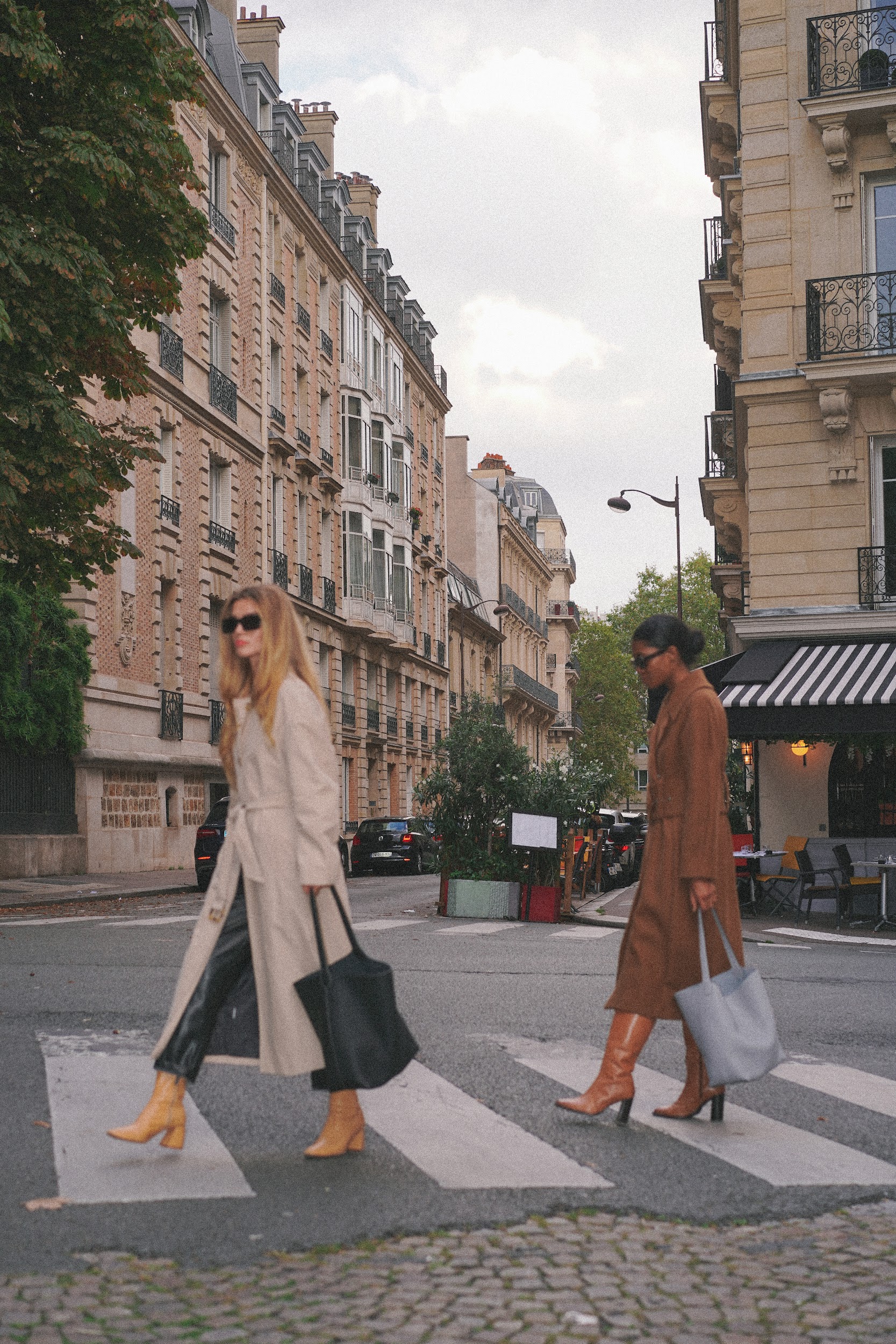 Captivating visuals by a photographer for a brand campaign in Paris.
