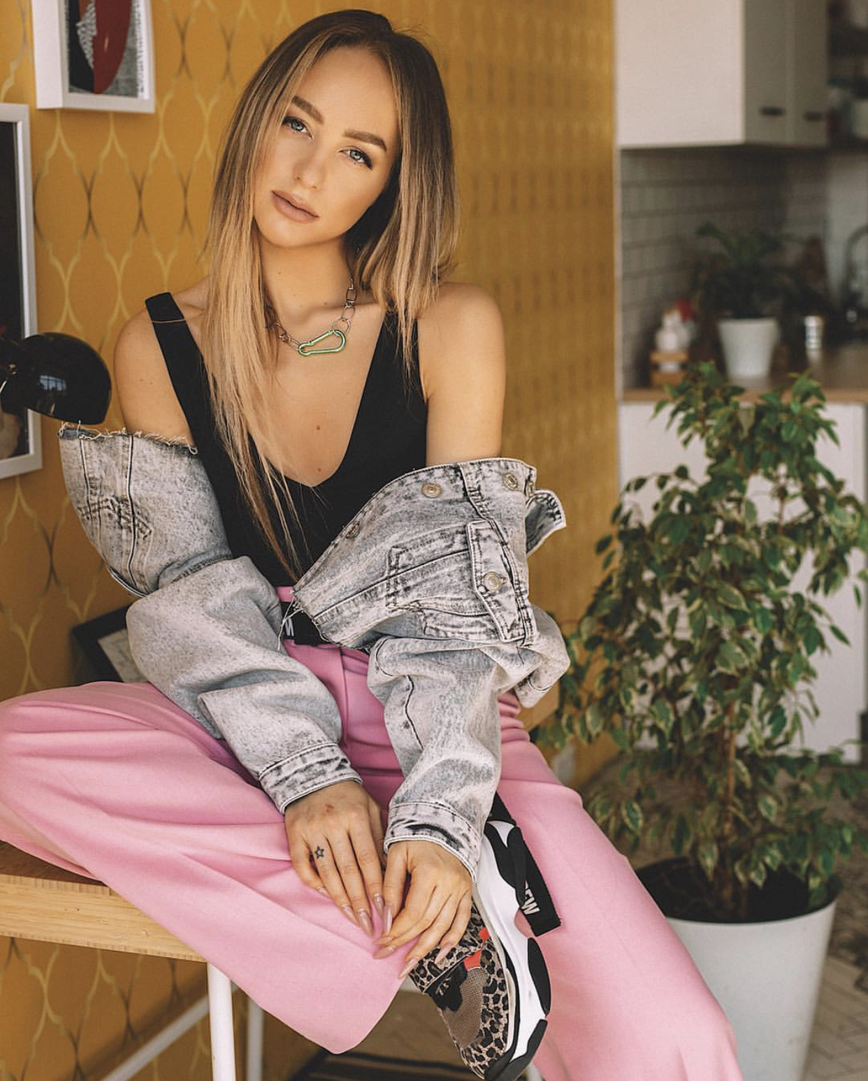 Мари краймбрери 2021. Кто бывший мари краймбрери. Кто бывший мари краймбрери. Кто бывший мари краймбрери. Мари краймбрери фотосессия.